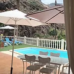 Time To Experience * Salobre (Gran Canaria)